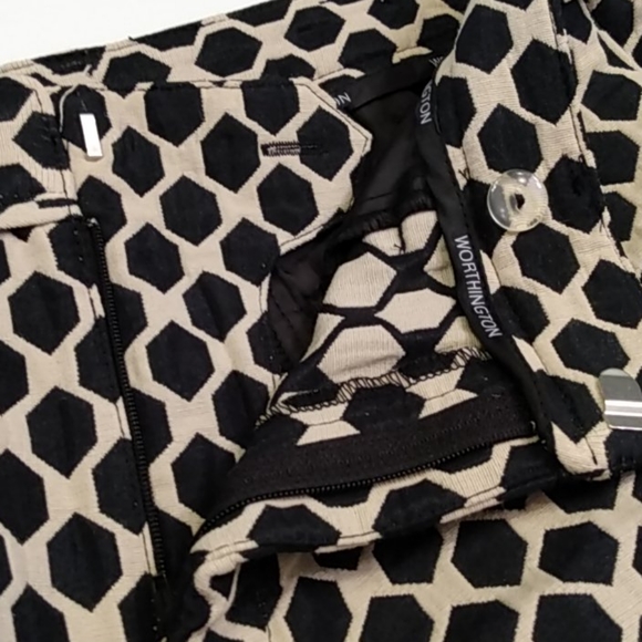 Worthington Flat front, tapered ankle pants - Picture 5 of 5